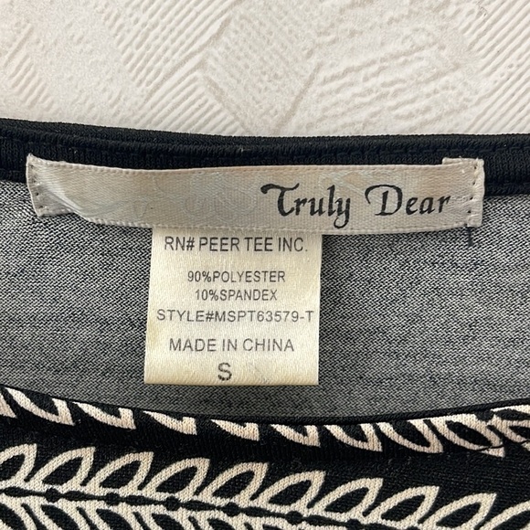 ❤️ TRULY DEAR Top Size S - Picture 5 of 5